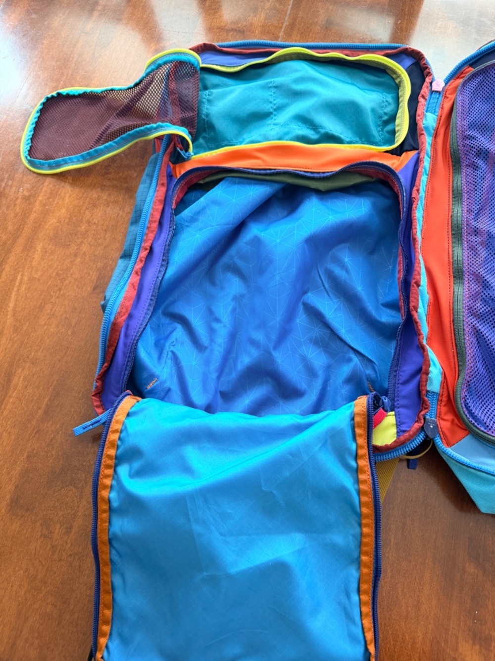 Cotopaxi Allpa 42L - Picture 6 of 15